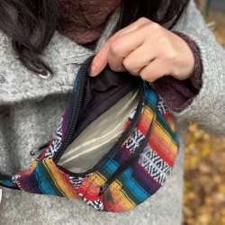 Riñonera ANTIEMF étnica